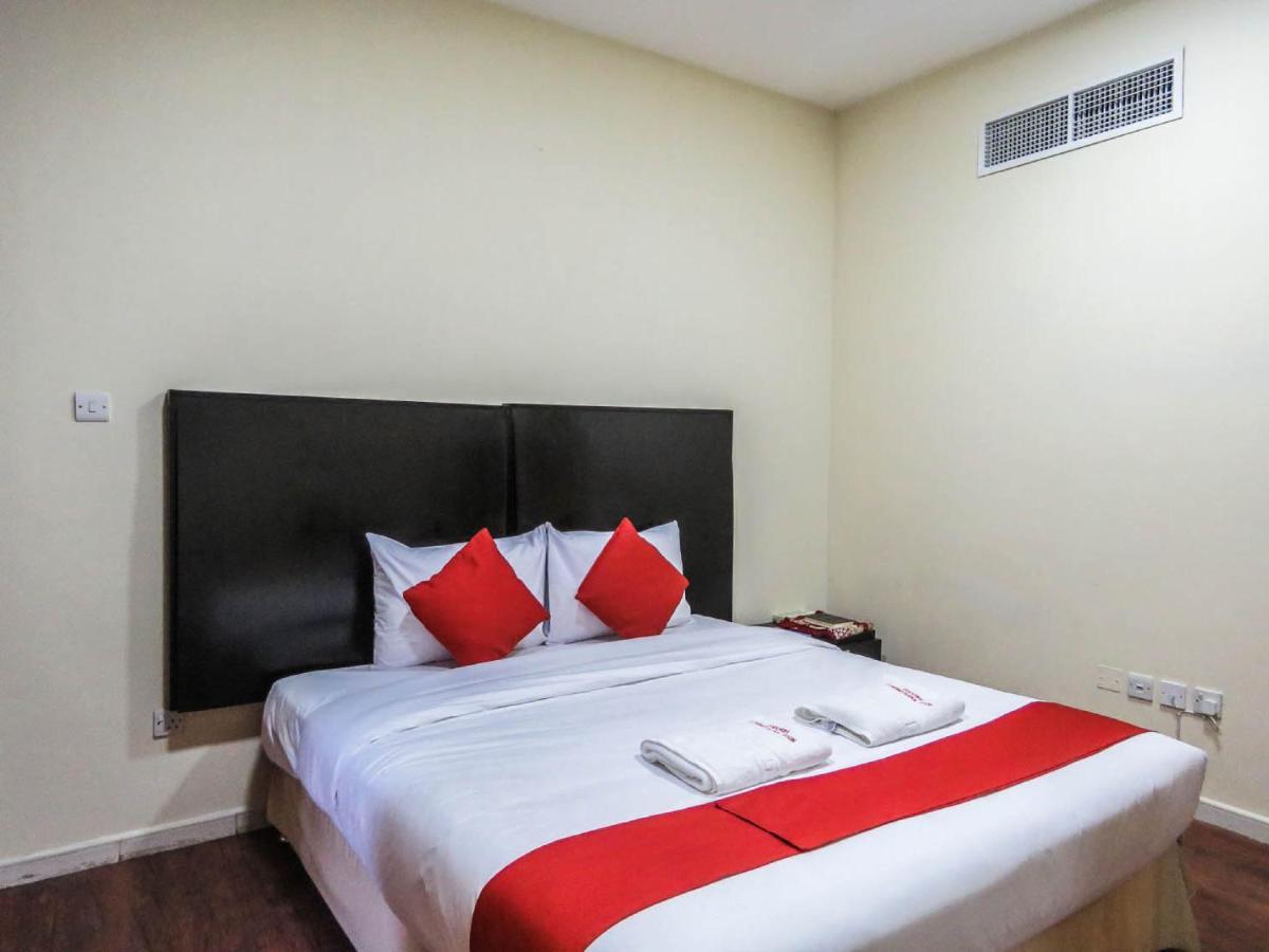 Al Ferdous Hotel Apartments Sharjah Buitenkant foto