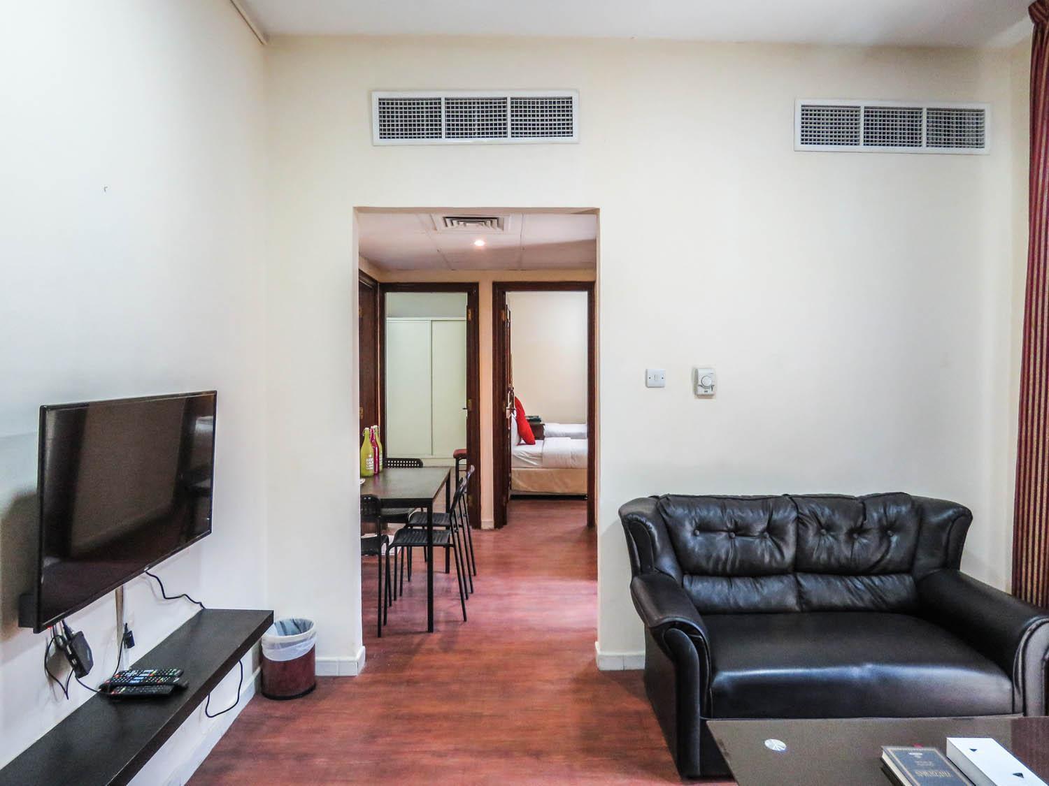 Al Ferdous Hotel Apartments Sharjah Buitenkant foto