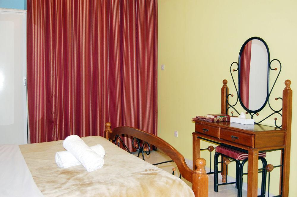 Al Ferdous Hotel Apartments Sharjah Buitenkant foto